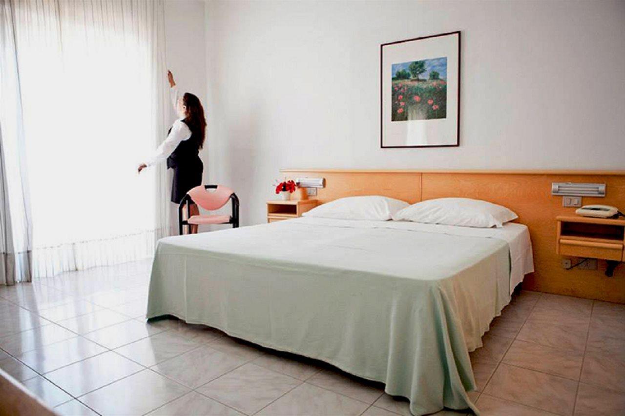 Hotel Futura Style Helios Noto Exterior foto