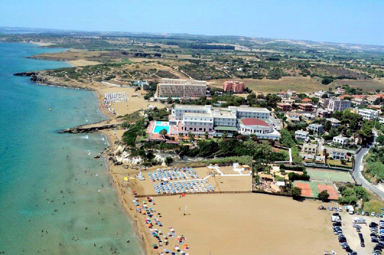 Hotel Futura Style Helios Noto Exterior foto